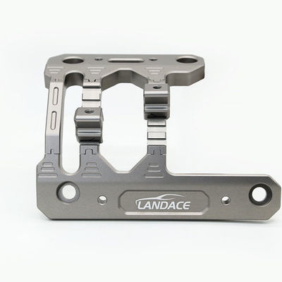 Aço de carbono Landace Prato preto revestido de pó suportes de montagem de luz com usinagem CNC