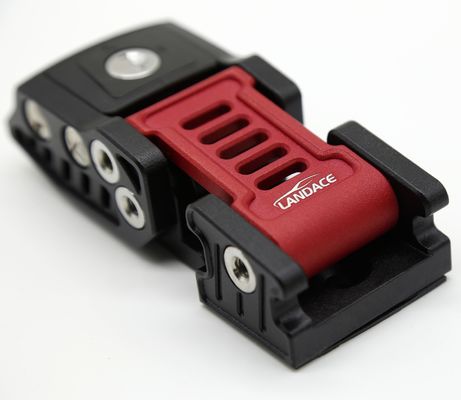 Ano 2018- Black CNC Process Hood Latch Kit para aventuras off-road de longa duração