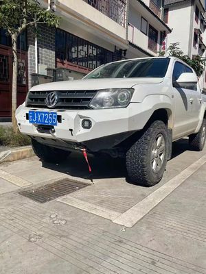 2009-2024 Volkswagen Amarok Winch Bull Bar Front Bumper Bumper traseiro com porta pneus Jerrycan Proteção e decoração do suporte