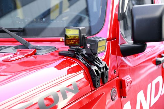 Brackets de montagem de luz anodizante preto para Wrangler JL Alumínio