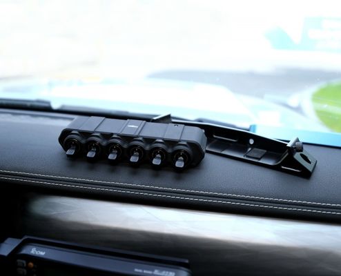 Painel de controle LED sem fio de interruptor de moldagem por injeção de plástico para kit de carroceria de carro