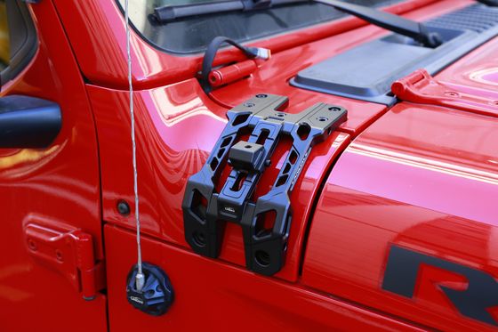OEM aceito Alta liga de alumínio LED Tração Luz Bracket Um monte de pilar para Jeep JL