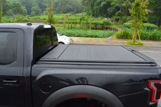 Nissan Navara NP300 Modelo de automóvel Cobertura Tonneau retrátil para cama de caminhão de carga offroad