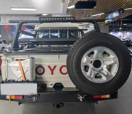 TOYOTA TRUCK LC79 Acessórios do pára-choque traseiro em preto com material e acessórios de aço