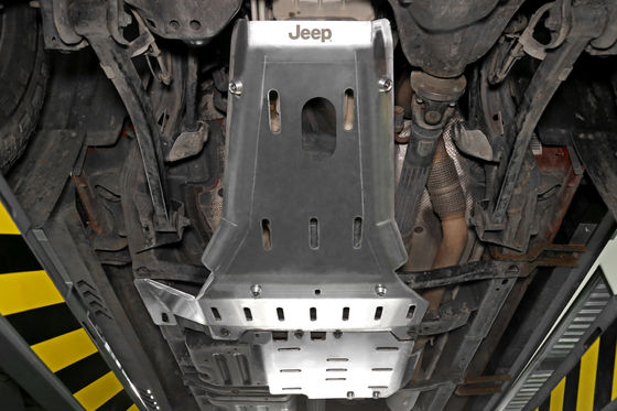 1810*870*8mm Liga de alumínio sob a cobertura do motor Proteção de Skid Plate para Jeep Wrangler JL