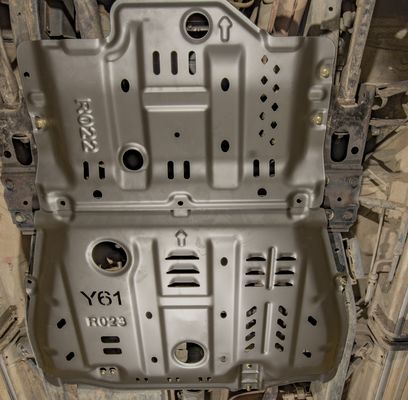 Placa de deslizamento do motor para o Nissan Patrol Y61 GR V Pickup Material de liga de magnésio e alumínio