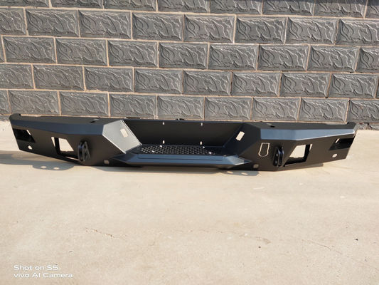 Adequado para Nissan Titan 4X4 Acessórios Bumper Peças de automóvel Guincho Bull Bar Bumper de carro dianteiro