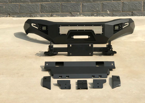 Bumper traseiro com segurador de jerrycan e portador de pneus Top Performance para Toyota Hilux