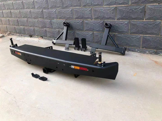 Volkswagen Amarok Auto Parts Winch de aço Bull Bar Bumper frontal com porta pneus