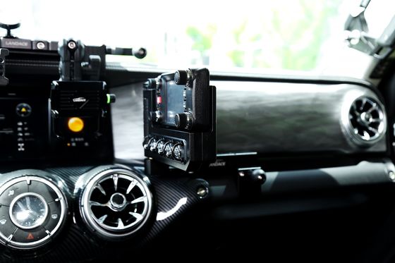 JEEP 2018- Tank 300 Off-road Veículo Centro Console Estação de rádio Bracket Switch Panel