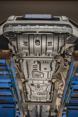 Placa de proteção do motor de liga de alumínio revestida em pó para proteção do corpo inferior do Mercedes-Benz G500