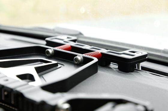 Tanque 300 Componente de console central multifunção com acabamento de superfície de anodização dura