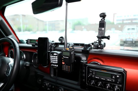 Processamento CNC Máquina de liga de alumínio Consola do centro Bracket Gopro Holder para Jeep Wrangler