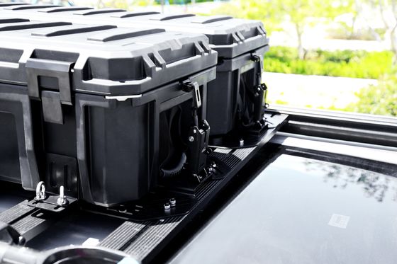 Rectangular 4WD 4x4 Acessórios exteriores Caixa de armazenamento de plástico para acampamento LLDPE para porta-copos de telhado de carro