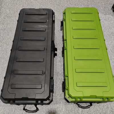 Armazenamento conveniente de pauzinhos/colheres em estantes de telhado de carro com caixa de ferramentas pesadas