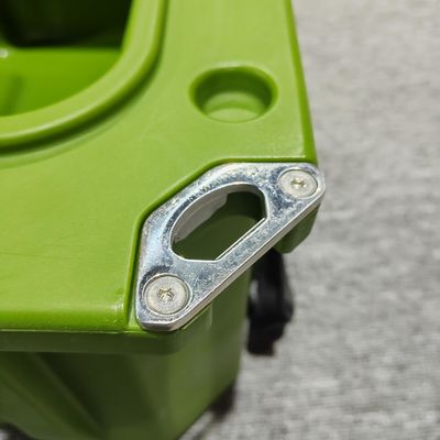Armazenamento conveniente de pauzinhos/colheres em estantes de telhado de carro com caixa de ferramentas pesadas