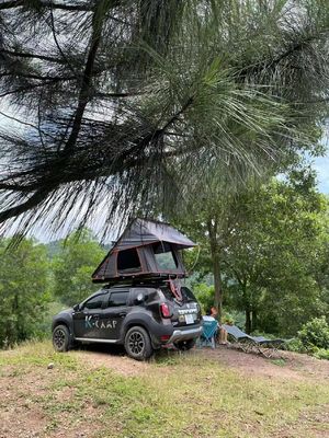 Tenda de telhado de carrinho de alumínio de casca dura para 4 pessoas