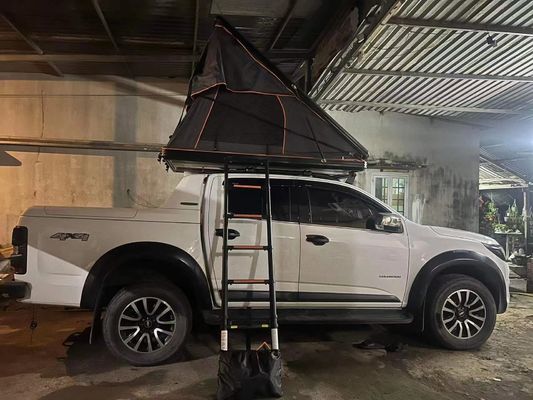 Acessórios para telhados de automóveis 4x4 Offroad Clamshell Alumínio Hard Shell Tenda de telhado 4 Pessoas