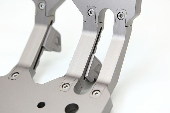 2017 Jeep Tank 300 Metal A-Pillar Brackets de montagem de luz perfeito ajuste e acabamento